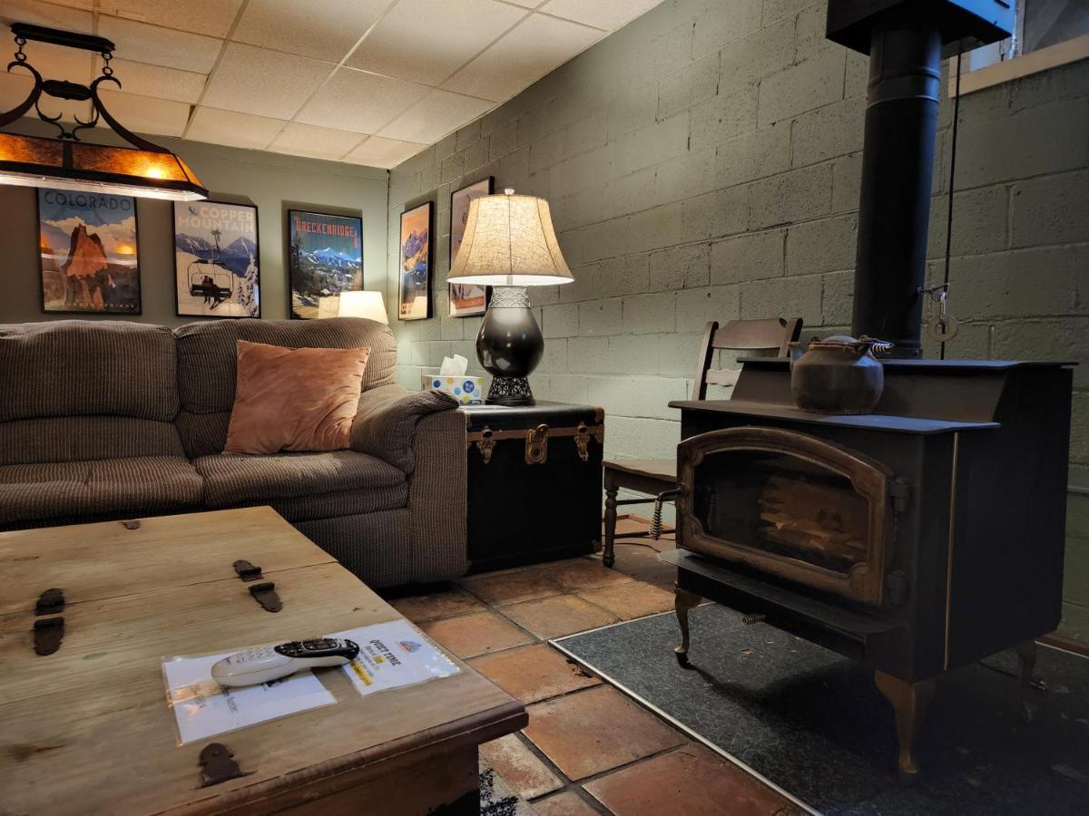 Inn The Clouds Hostel & Inn 莱德维尔 外观 照片