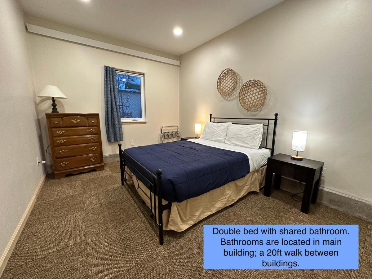Inn The Clouds Hostel & Inn 莱德维尔 外观 照片